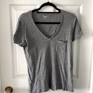Madewell T-shirt size small. Gently worn.